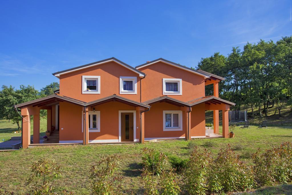 Apartments Matelici Divšići Rom bilde